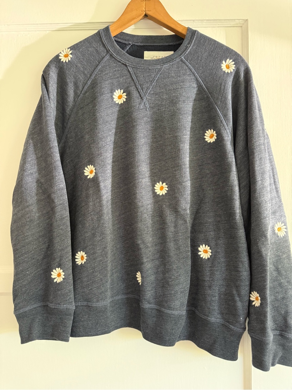 THE GREAT. Slouch sweatshirt in Navy